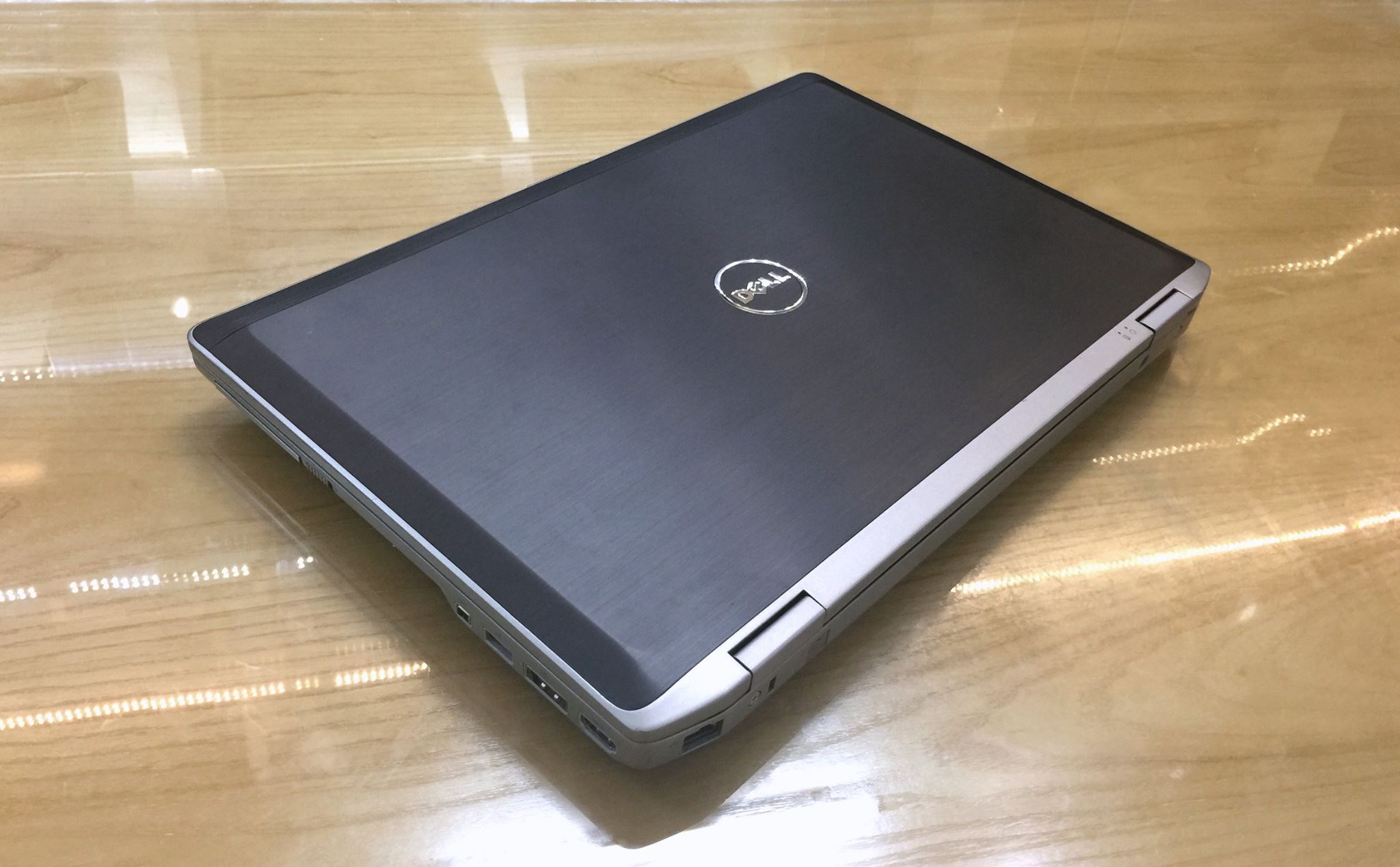 Laptop Dell Latitude E6520 i7 -7.jpg